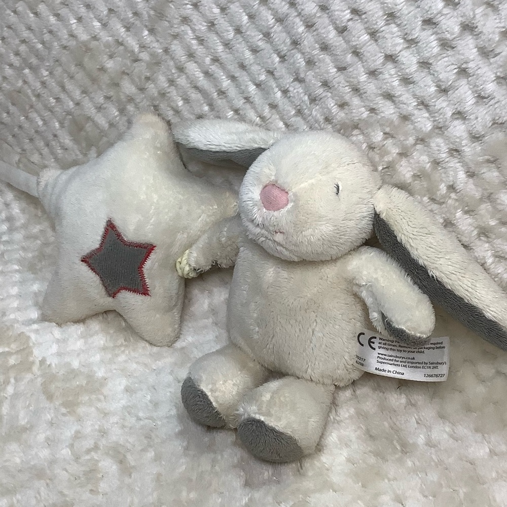 Sainsburys Grow and Play Musical Plush Bunny Star Pull Stuffed Animal Crib Toy
